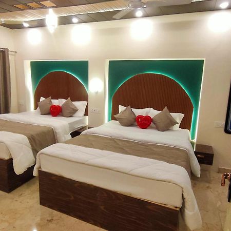 Sri Krishna Residency Hotel Varanasi Exterior foto